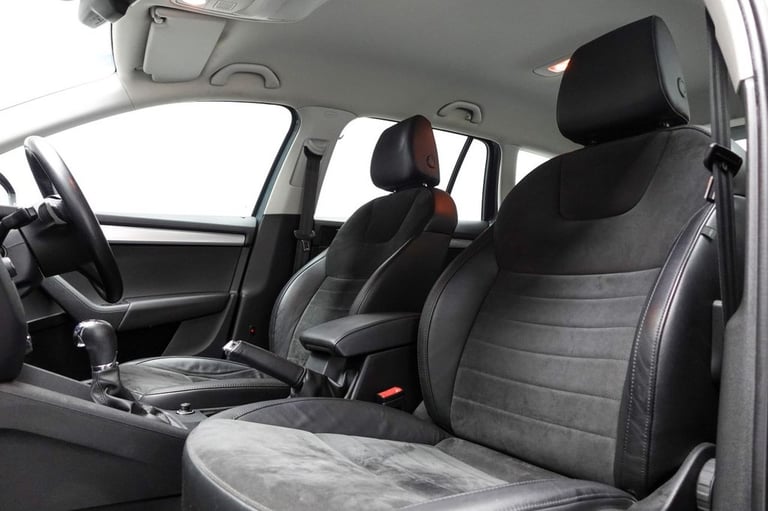 2014 Skoda Octavia 2.0 TDI Elegance Estate 5dr Diesel DSG Euro 5 (s/s) (150 ps) Estate Diesel Aut...