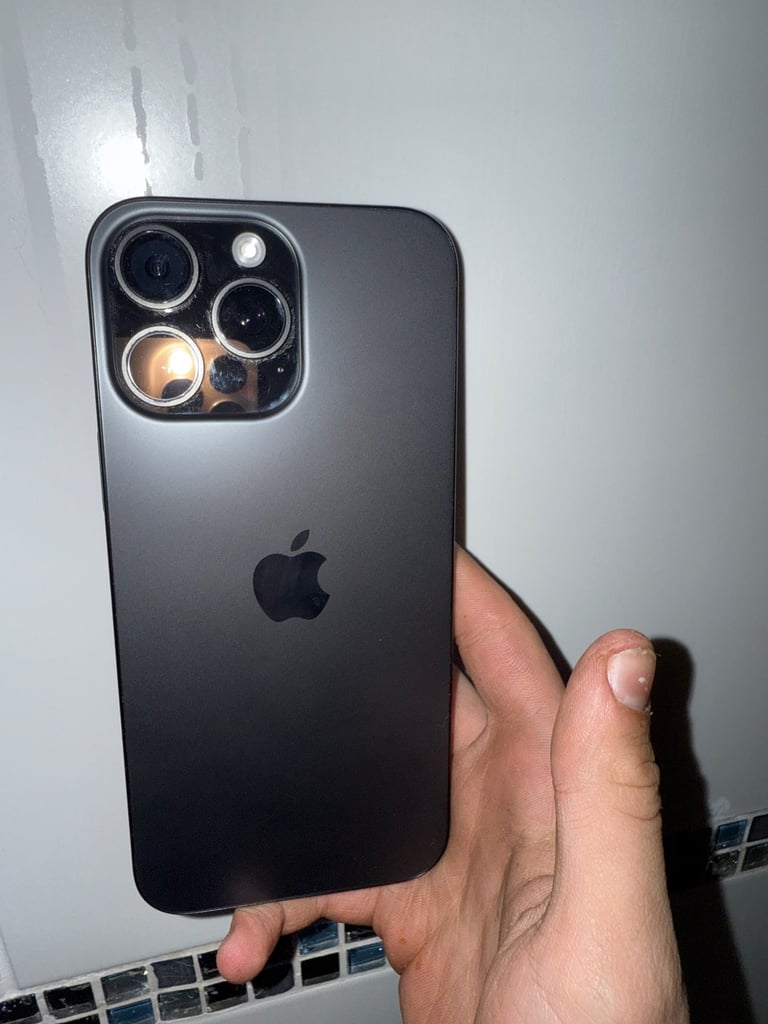 iPhone 16 pro max 