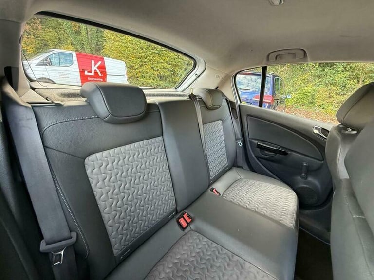 2015 Vauxhall Corsa 1.2 SE 5dr HATCHBACK PETROL Manual