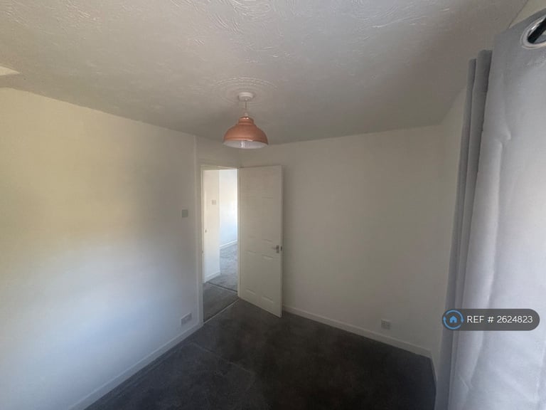 3 bedroom house in Mill Street, Swansea, SA4 (3 bed) (#2624823)