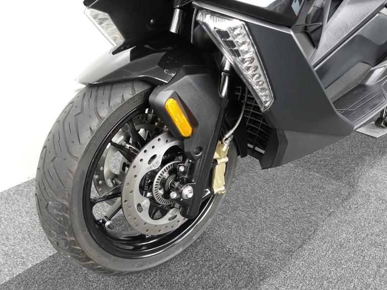 BMW C 400 GT Triple Black. 2023/73. Low Miles. TFT. Lovely Example