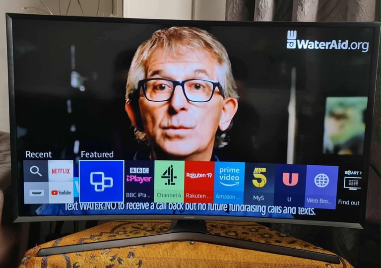 50 inches 4K UHD Samsung Smart Tv 