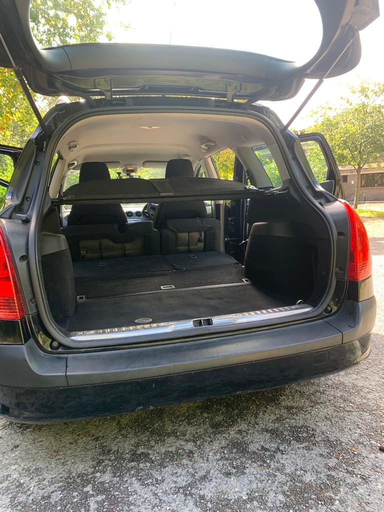 Peugeot, 308, Estate, 2012, Manual, 1560 (cc), 5 doors