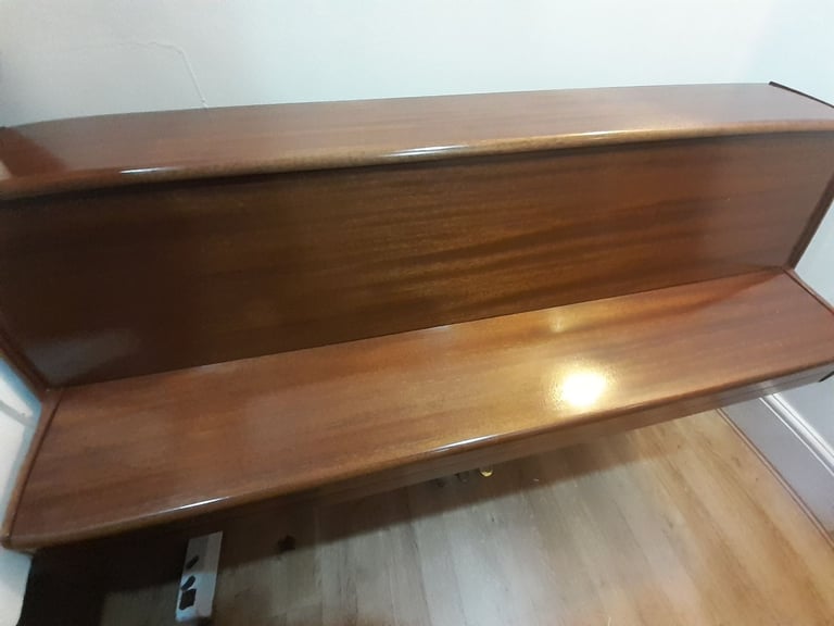 Welmar Upright Piano *matching stool + free tuning incl* third practice pedal