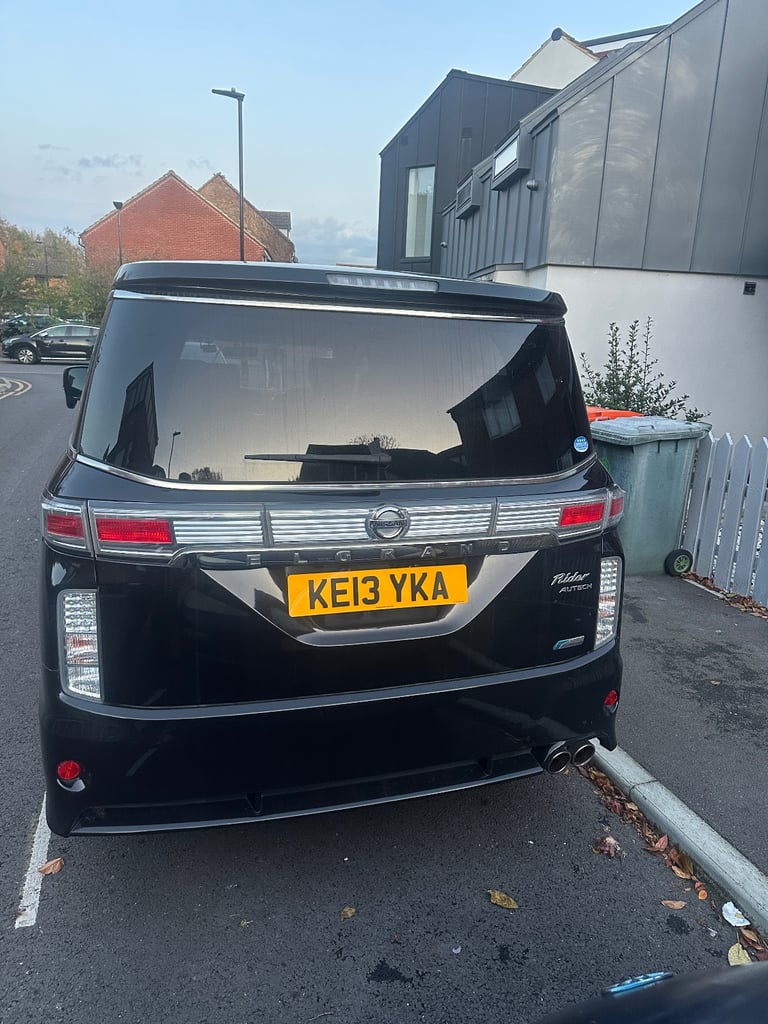 Nissan elgrand for sale