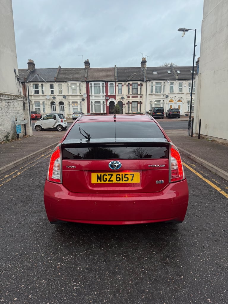 2012 TOYOTA PRIUS T4 1.8 HYBRID AUTOMATIC UK MODEL FULL LOADED SPEC 