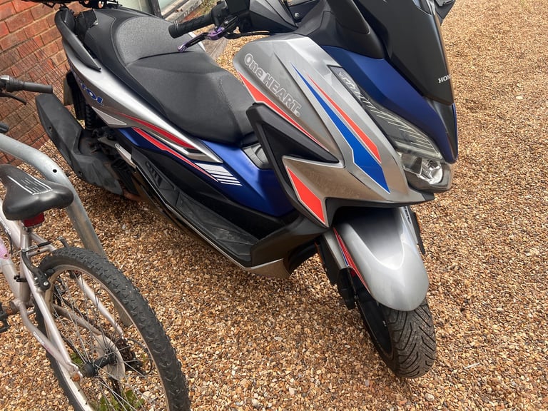 For Sale: Honda Forza 125cc - Stylish, Reliable, and Practical!