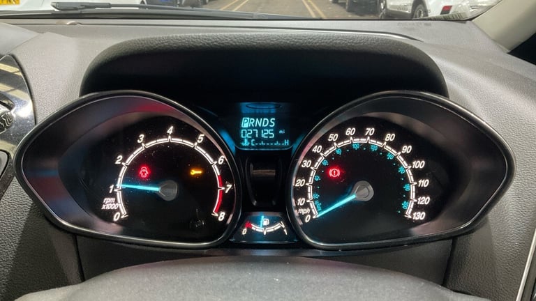 FINANCE AVAILABLE 2016 FORD B-MAX 1.6 ZETEC AUTOMETIC 2 KEYS