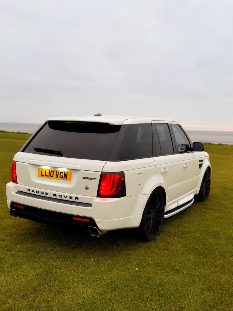 Land Rover, RANGE ROVER SPORT, Estate, 2010, Semi-Auto, 2993 (cc), 5 doors
