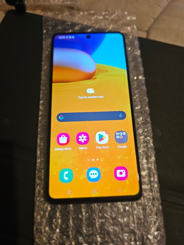 image for Samsung a71 128gb/6gb dual sim unlocked £70