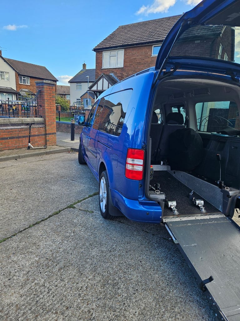 Volkswagen, CADDY MAXI LIFE, MPV, 2012, Manual, 1598 (cc), 5 doors