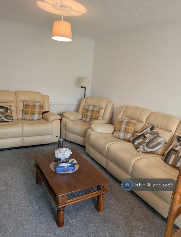 2 bedroom house in Portchester Close, Peterborough, PE2 (2 bed) (#2663285)
