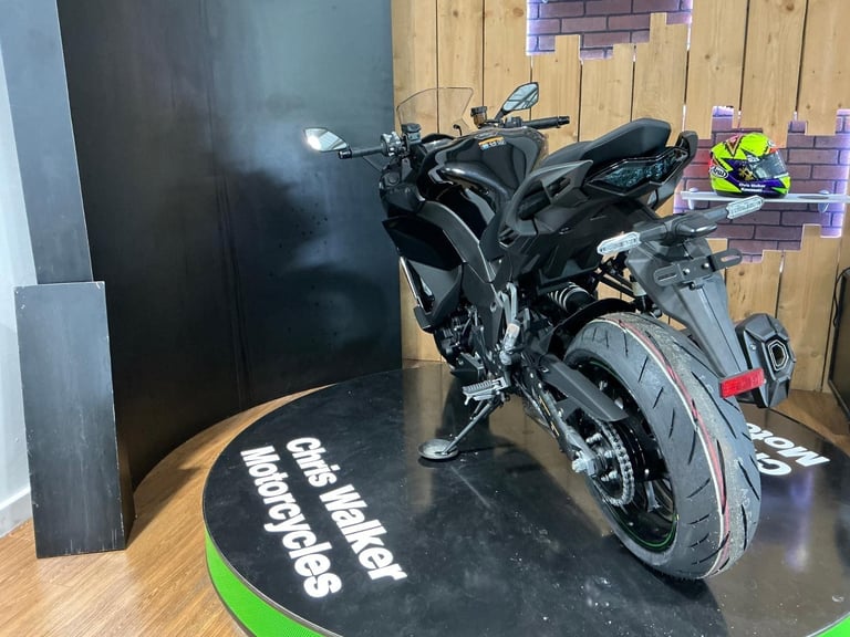 Kawasaki Ninja 1100SX 2025 TOUR for FREE!! FREE TOURING KIT! FREE UK DELIVERY!