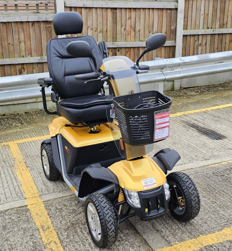 2024 Pride Colt Executive Multi Terrain Mobility Scooter 0% finance ** I Can Deliver *