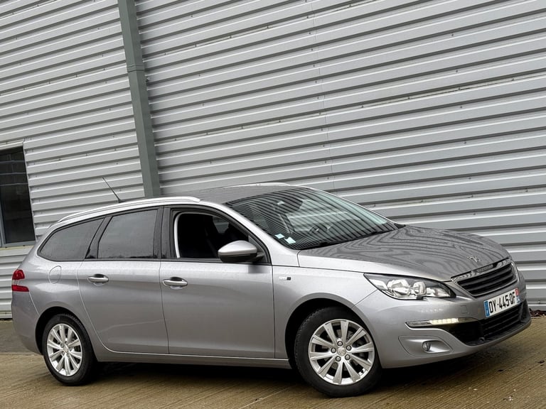 LEFT HAND DRIVE 2015 PEUGEOT 308 SW 1.2 PETROL [ESTATE] FRENCH PLATES | LHD