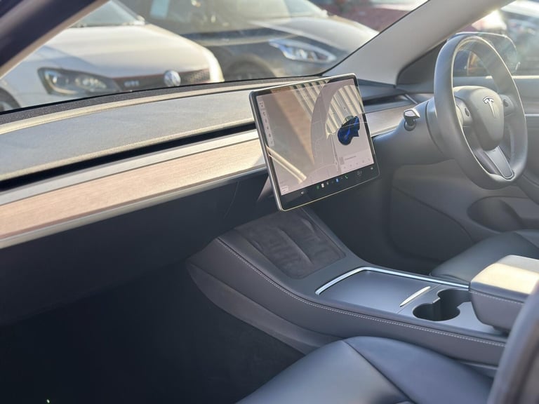 2021 Tesla Model 3 (Dual Motor) Long Range Saloon 4dr Electric Auto 4WDE (346 ps) Saloon Electric...