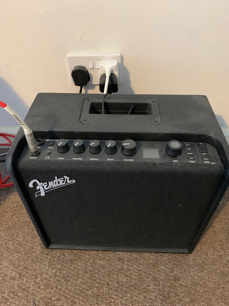 image for Fender LT25 guitar modelling amp 