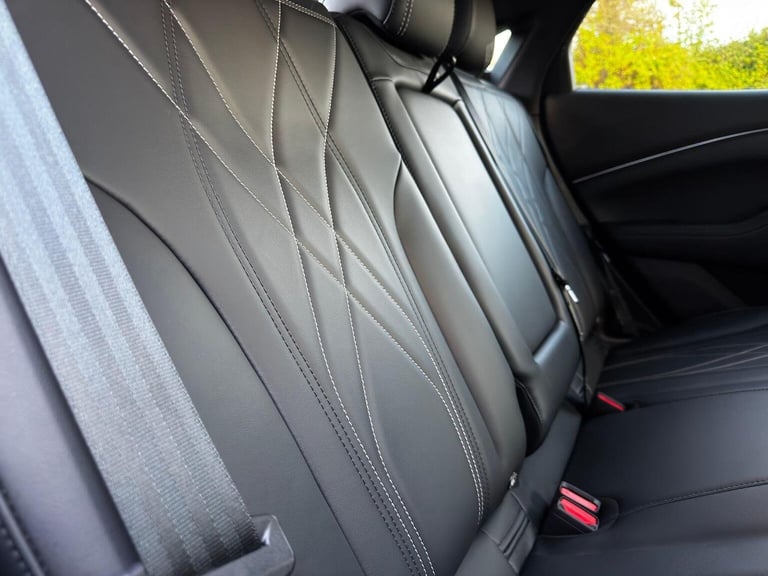 FORD MUSTANG Standard Range 70kWh 5dr 2021