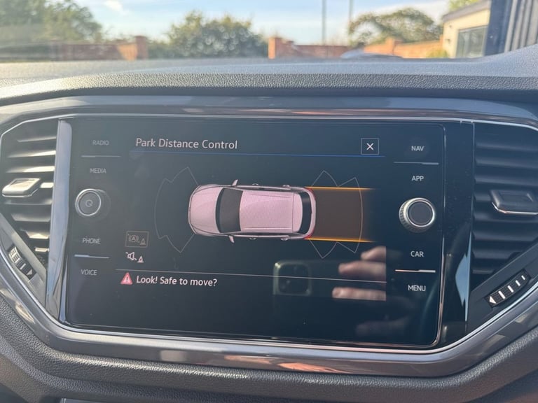 2021 71 VOLKSWAGEN T-ROC 2.0 TDI EVO R-LINE SUV 5DR DIESEL MANUAL EURO 6 (S/S)  