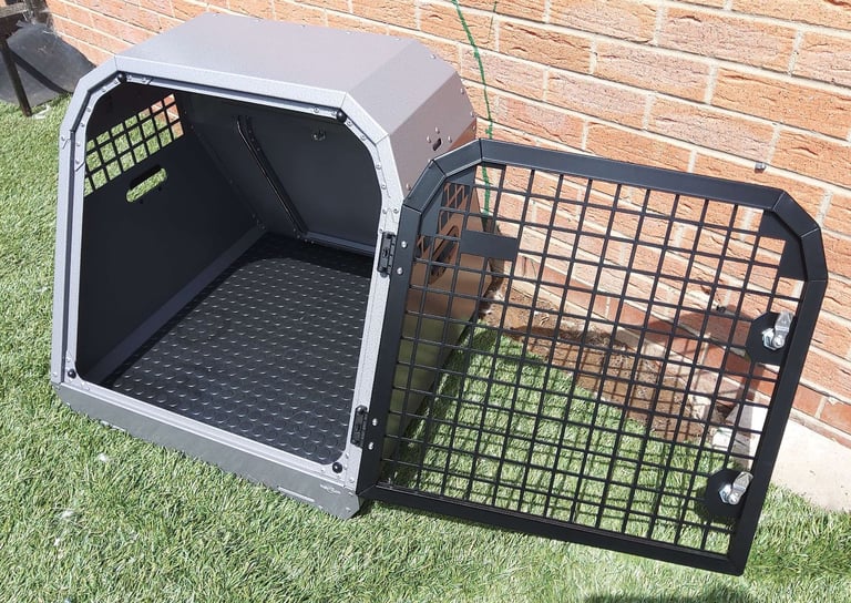 Trans K9 ( B42 ) Transport dog box (Lockable & Crash Tested) TransK9
