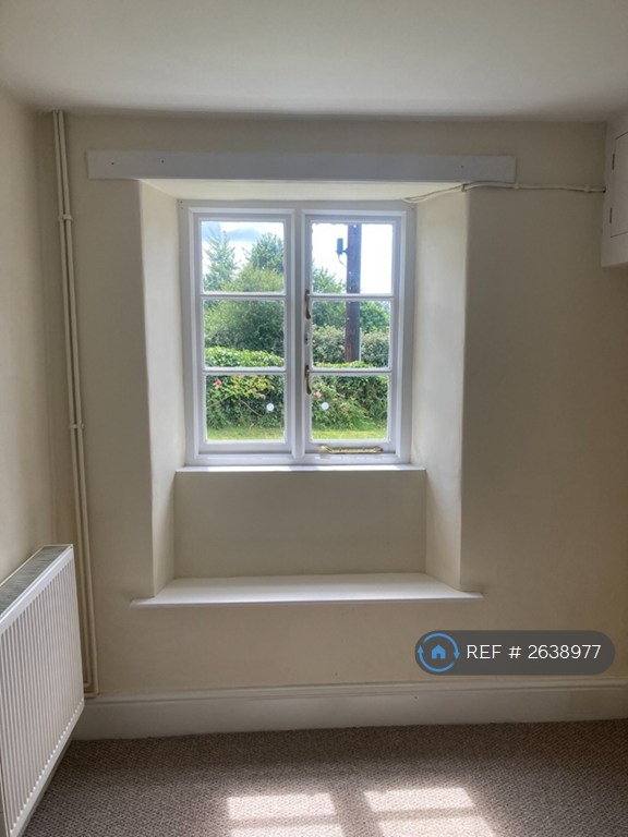 2 bedroom house in Nipawin, Merton, Okehampton, EX20 (2 bed) (#2638977)
