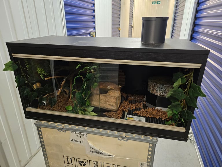image for Vivexotic Repti-Home Vivarium - Medium Black 86x37.5x42cm