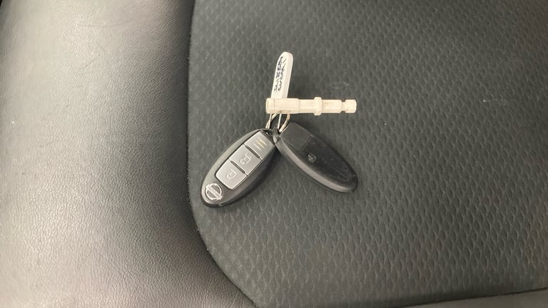 2018 Nissan Qashqai 1.2 DiG-T Tekna 5dr HATCHBACK PETROL Manual