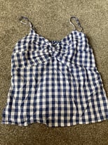 Old navy top size large