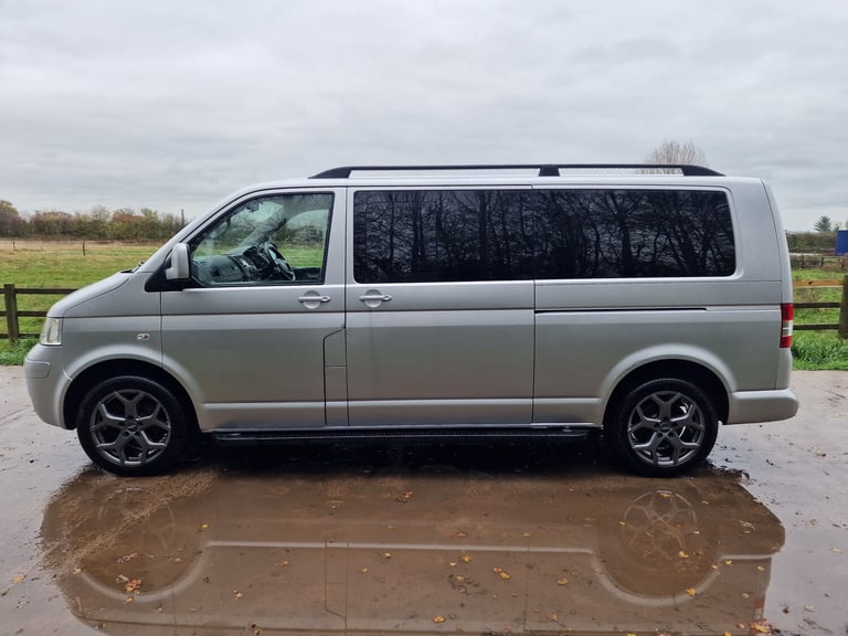 2009 VW Volkswagen Transporter Automatic Silver LWB 6 Seat Minibus  Spares