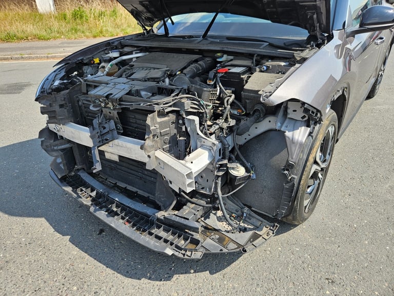 2023 73  CITROEN C5 X 1.2 PureTech 130 Shine 5dr EAT8 Auto Grey Damaged Salvage