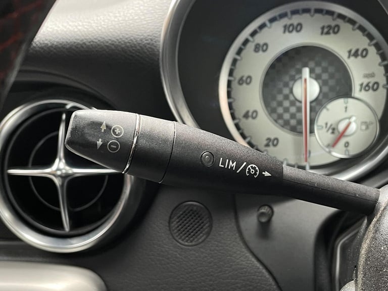  Mercedes-Benz SLK 3.5 SLK350 BlueEfficiency AMG Sport Edition 125 G-Tronic+ Euro 5 (s/s) 2dr Pet...