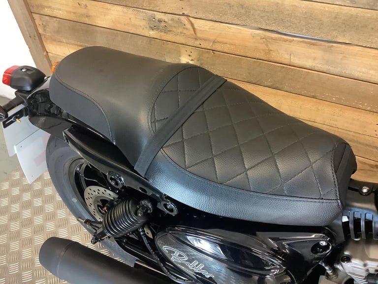 Hyosung GV 125 S AQUILA