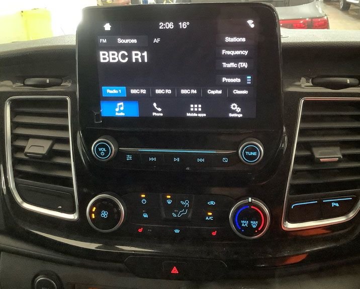 2019 Ford Transit Custom 2.0 EcoBlue 130ps Low Roof Limited Van PANEL VAN DIESEL Manual