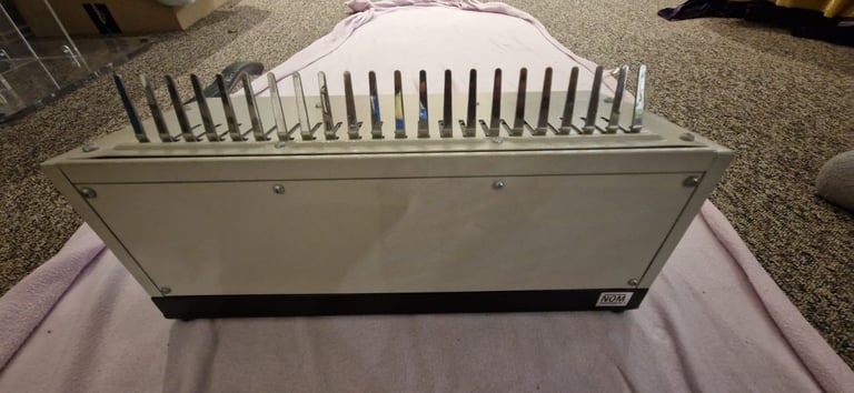 GBC Image Maker Comb Binding Machine – Excellent Condition