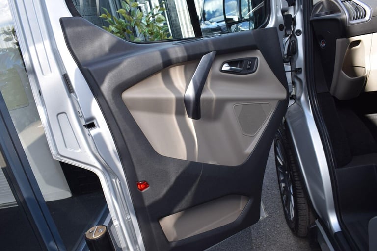 2018 Ford Transit Custom 2.0 320 EcoBlue MS-RT Panel Van 5dr Diesel Auto L1 H1 Euro 6 (s/s) (170 ...
