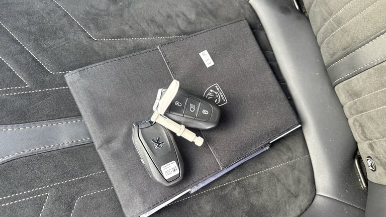 2022 Peugeot 3008 1.6 Hybrid4 300 GT 5dr e-EAT8 Estate Estate Hybrid Automatic