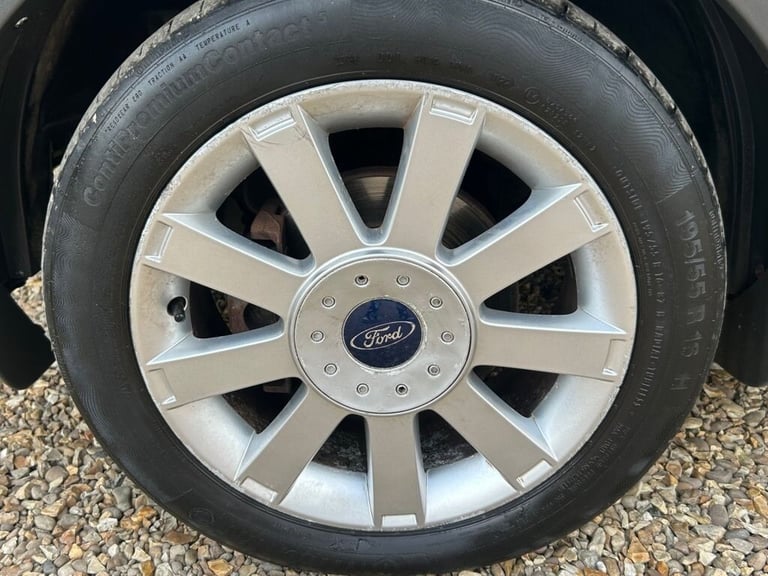 2011 Ford Fusion 1.6 Titanium Hatchback 5dr Petrol Manual (157 g/km, 99 bhp) Hatchback Petrol Manual
