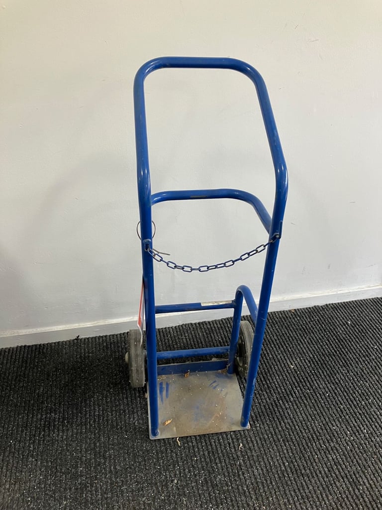 image for Cylinder trolley for moving and storing a cylinder