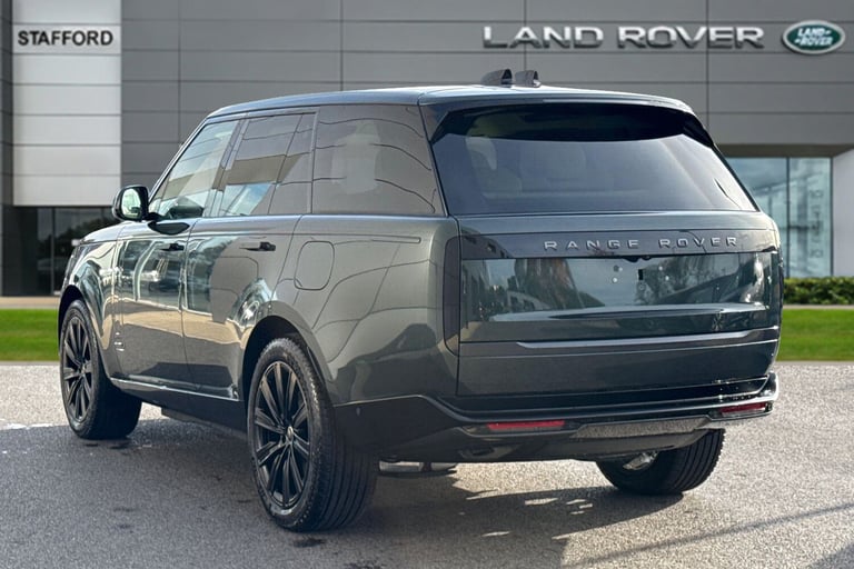 2025 Land Rover Range Rover 3.0 P460e 38.2kWh Autobiography Auto 4WD Euro 6 (s/s) 5dr SUV Automatic