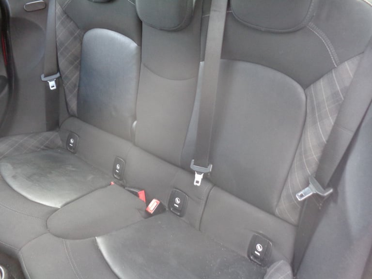 MINI HATCHBACK 1.5 Cooper 5dr