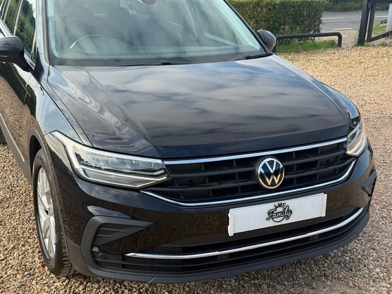 2021 Volkswagen Tiguan 1.5 TSI Life SUV 5dr Petrol Manual Euro 6 (s/s) (150 ps) SUV Petrol Manual