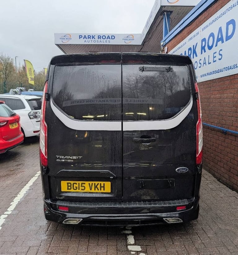 FORD TRANSIT CUSTOM 2.2 TDCi 290 Limited 2015