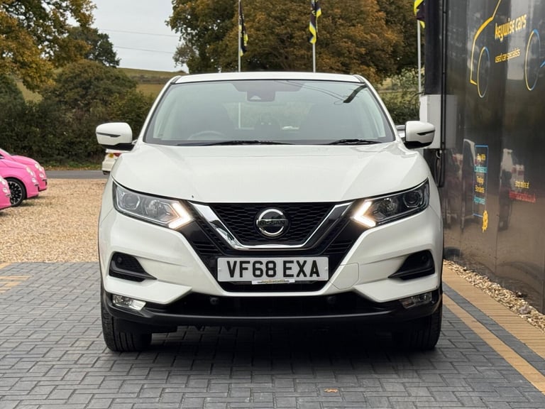 2019 Nissan Qashqai 1.3 DIG-T Acenta Premium Euro 6 (s/s) 5dr HATCHBACK Petrol Manual