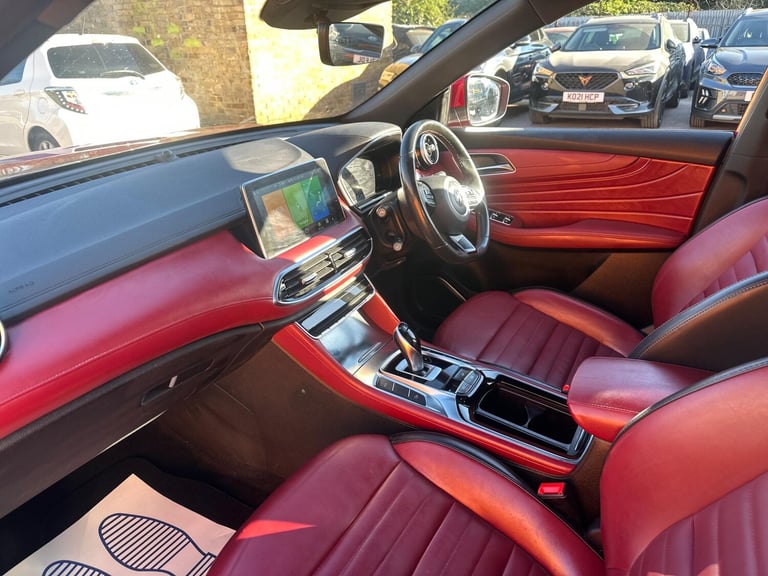 2021 MG MG HS 1.5 T-GDI 16.6 kWh Exclusive Auto Euro 6 (s/s) 5dr ESTATE Petrol/Electric Hybrid Au...
