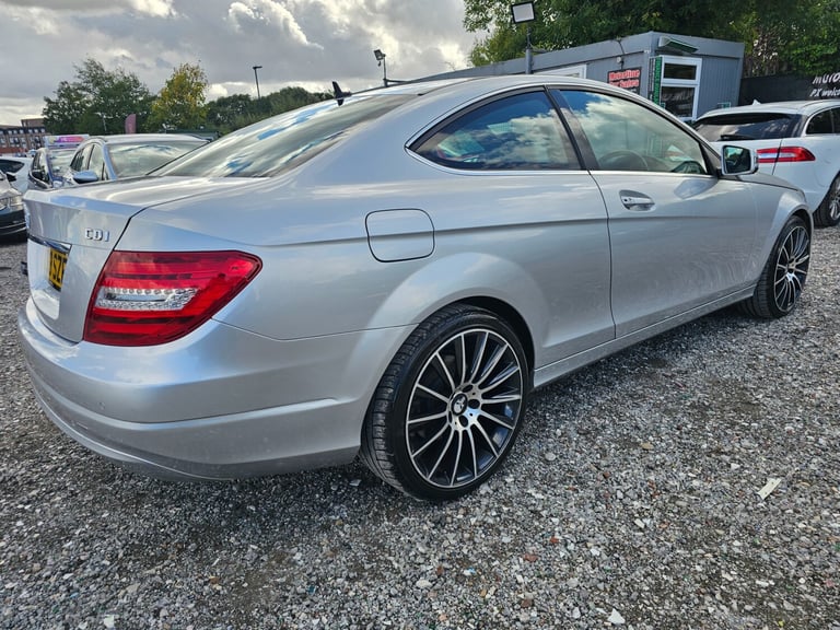 2013 Mercedes-Benz C-Class C220 CDI BlueEFFICIENCY Executive SE 2dr Auto COUPE Diesel Automatic