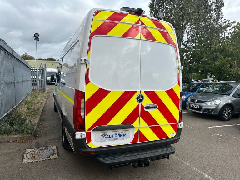 2023 Mercedes-Benz Sprinter 2.0 315 CDI Progressive Panel Van 5dr Diesel Manual LWB RWD L3 H2 Eur...