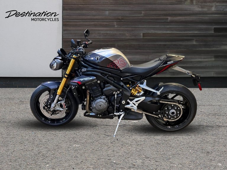 2025 Triumph Speed Triple 1200 RS PREMIUM COLOUR Petrol red 6 Speed