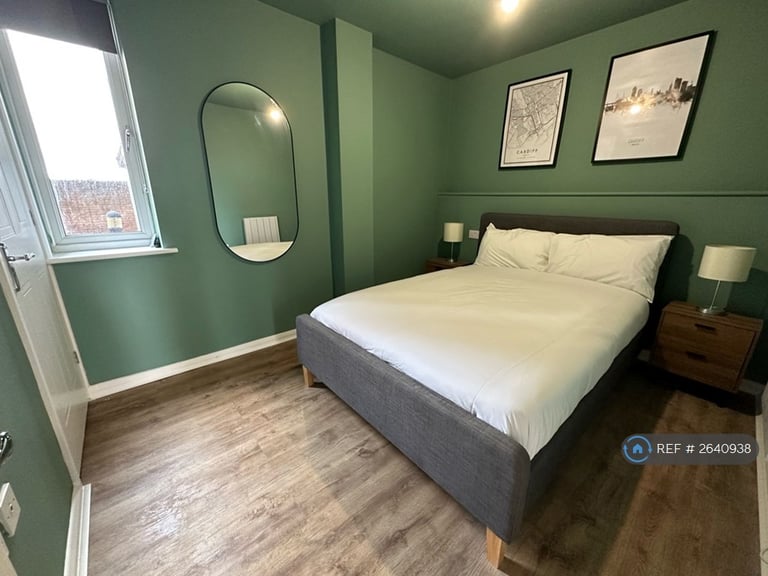 1 bedroom flat in Jim Driscoll Way, Cardiff, CF11 (1 bed) (#2640938)