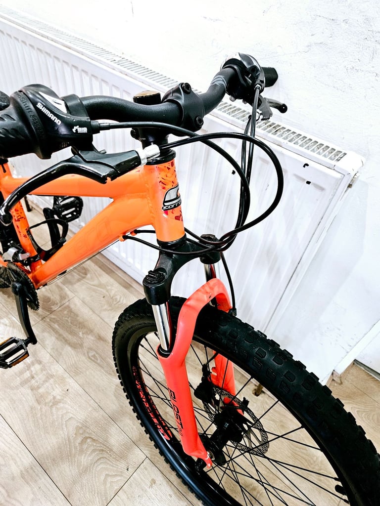24” carerra blast mountain bike in good condition All fully working 