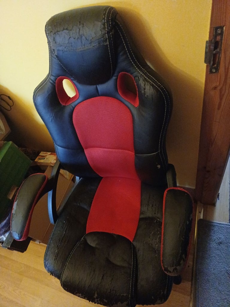 image for Office swivel chair black and red